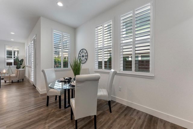 8459 Peninsula Way, Newark, CA 94560