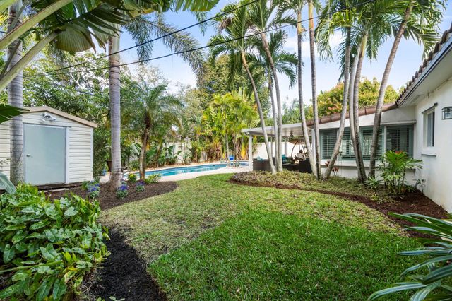 1815 N Victoria Park Road, Fort Lauderdale, FL 33305