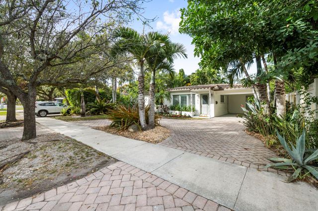 1815 N Victoria Park Road, Fort Lauderdale, FL 33305