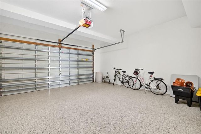 9832 Cristalino View WAY # 104, Fort Myers, FL 33908