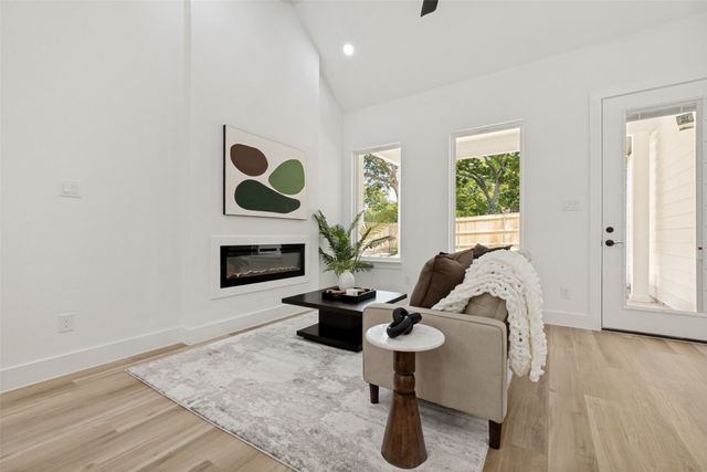 6306 Tracy Road, Dallas, TX 75241