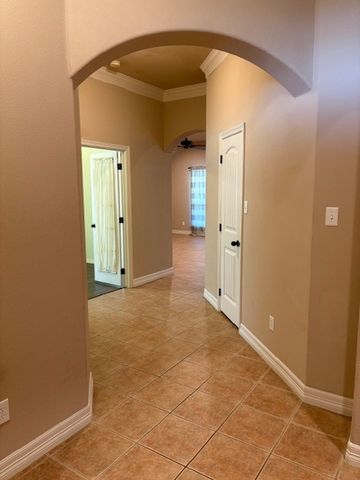 3922 Latinne Lane, College Station, TX 77845