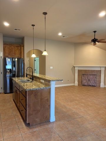 3922 Latinne Lane, College Station, TX 77845