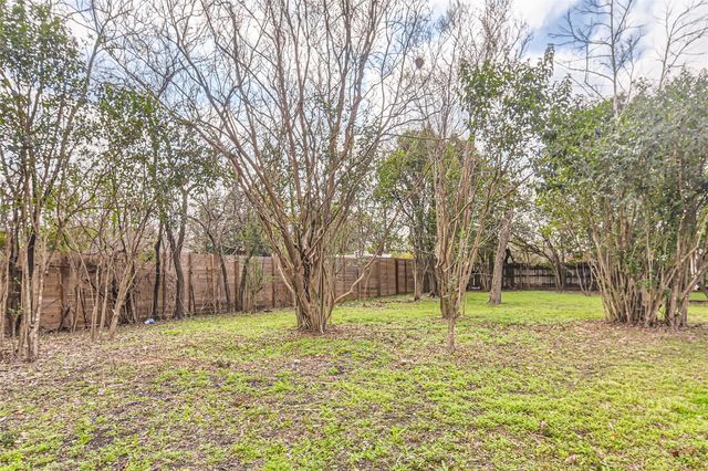 401 Oak PLZ, Austin, TX 78753