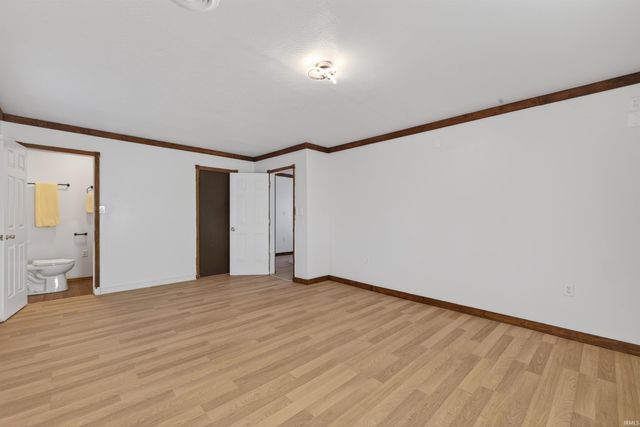 1613 D Street, Bedford, IN 47421