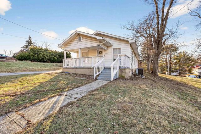 1613 D Street, Bedford, IN 47421