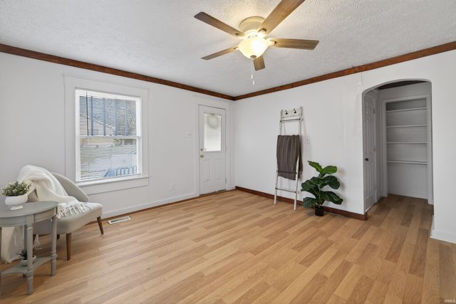 1613 D Street, Bedford, IN 47421