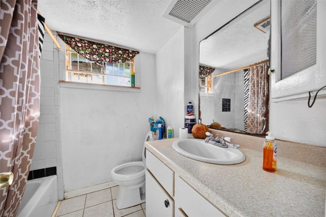 1514 Hidden Valley Drive, Houston, TX 77088