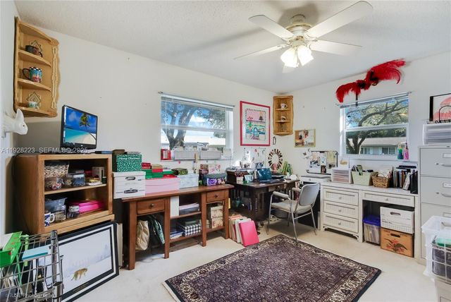 7201 NW 7th Ct, Plantation, FL 33317