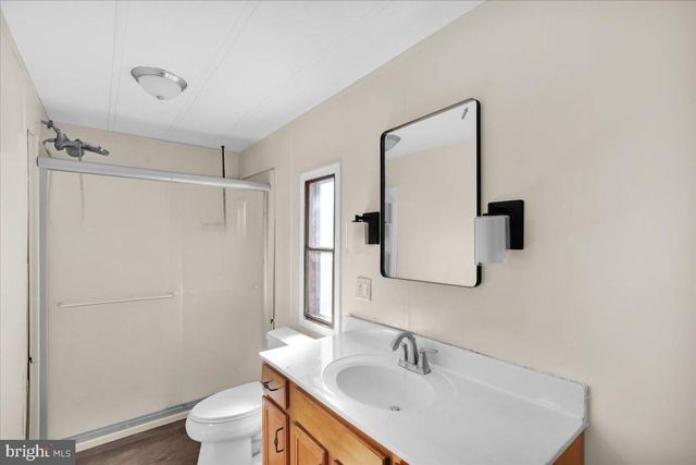 206 MEMORY LN, Hamburg, PA 19526
