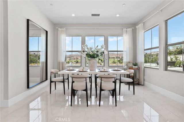 135 Sunnyslope, Irvine, CA 92618
