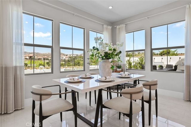 135 Sunnyslope, Irvine, CA 92618