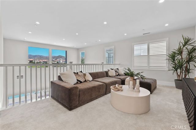 135 Sunnyslope, Irvine, CA 92618
