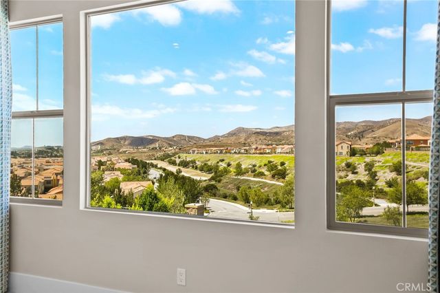 135 Sunnyslope, Irvine, CA 92618