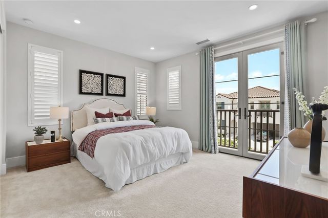 135 Sunnyslope, Irvine, CA 92618