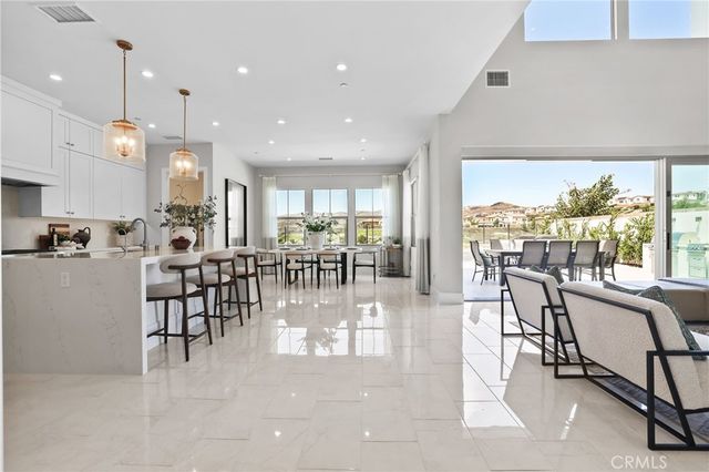 135 Sunnyslope, Irvine, CA 92618