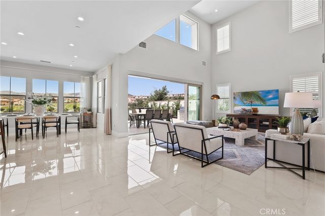135 Sunnyslope, Irvine, CA 92618