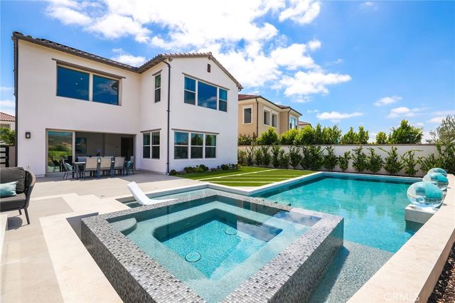 135 Sunnyslope, Irvine, CA 92618