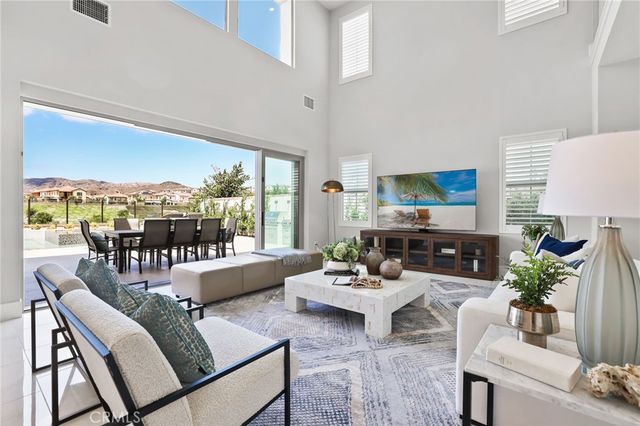135 Sunnyslope, Irvine, CA 92618