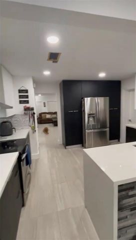 3199 Coral Hills Dr 4, Coral Springs, FL 33065