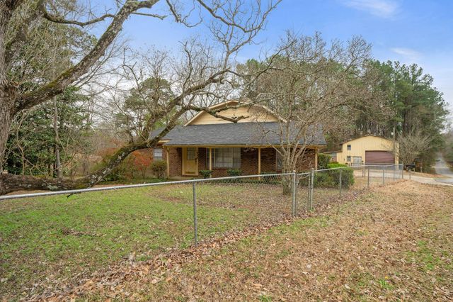 1934 Old Richton Rd., Petal, MS 39465