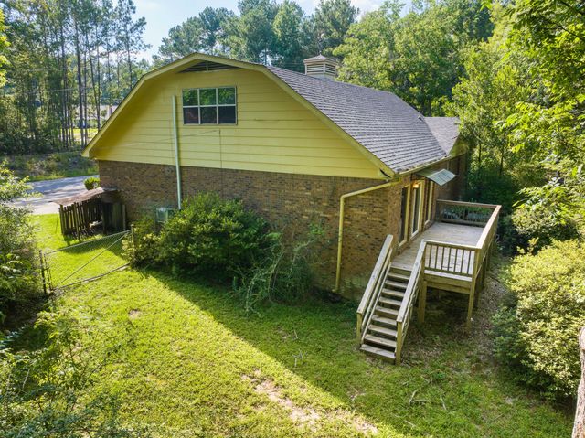 1934 Old Richton Rd., Petal, MS 39465