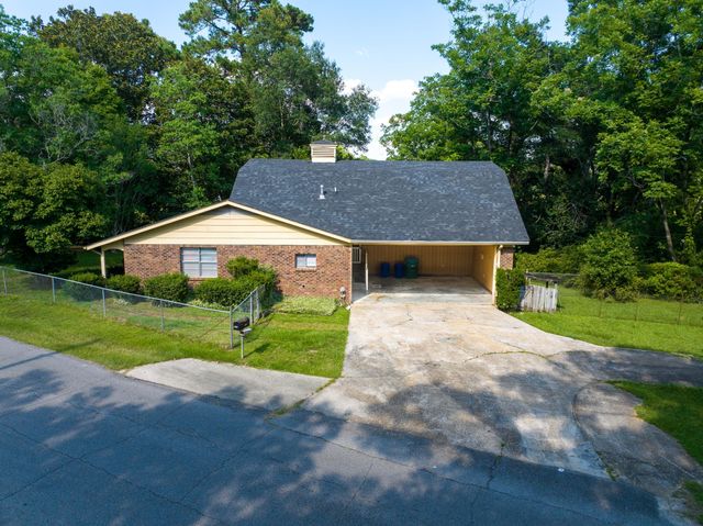 1934 Old Richton Rd., Petal, MS 39465