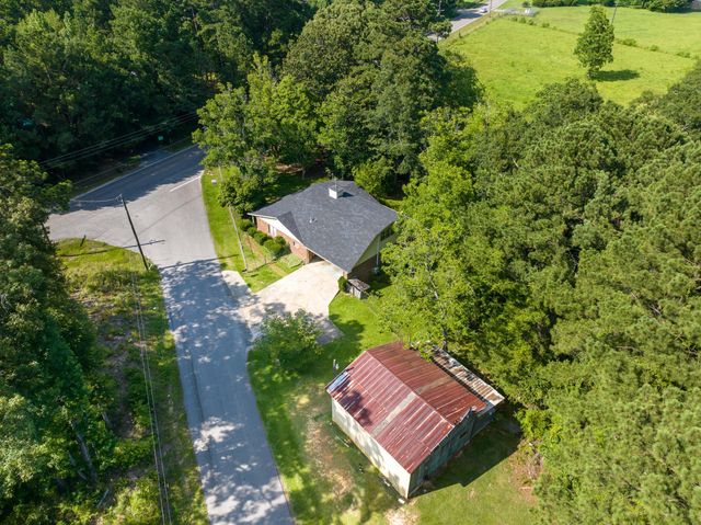 1934 Old Richton Rd., Petal, MS 39465