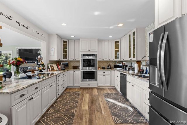 9855 ORTONVILLE Road, Independence Charter Township, MI 48348