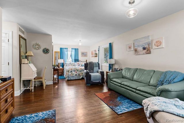 9855 ORTONVILLE Road, Independence Charter Township, MI 48348