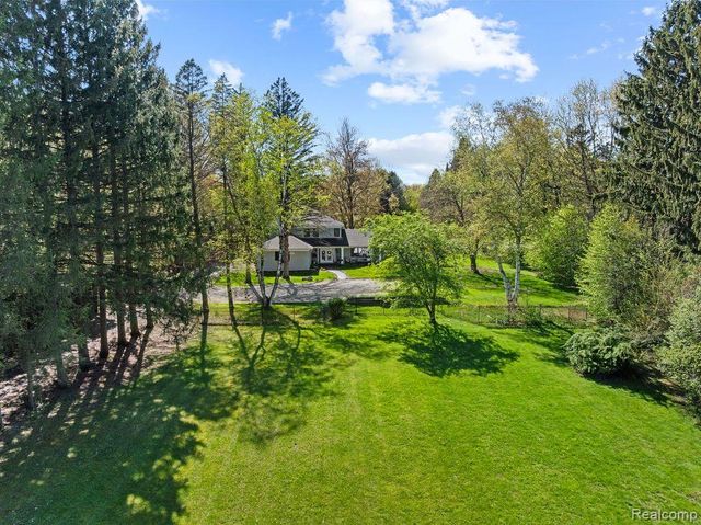 9855 ORTONVILLE Road, Independence Charter Township, MI 48348