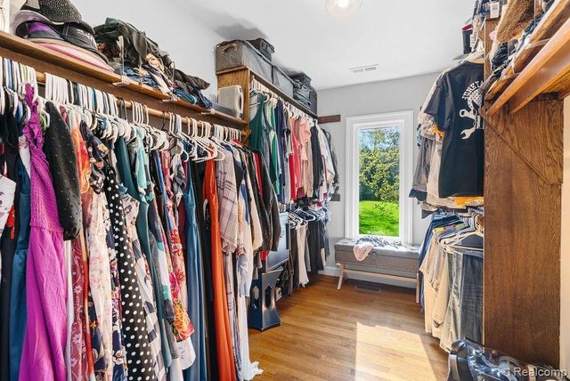 9855 ORTONVILLE Road, Independence Charter Township, MI 48348