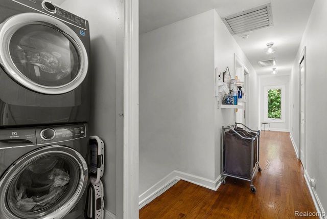 9855 ORTONVILLE Road, Independence Charter Township, MI 48348