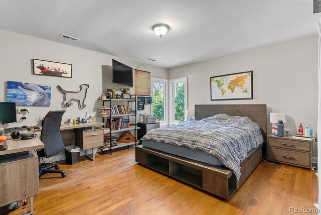 9855 ORTONVILLE Road, Independence Charter Township, MI 48348