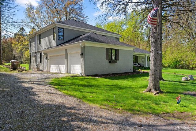 9855 ORTONVILLE Road, Independence Charter Township, MI 48348