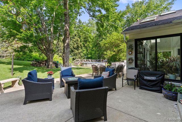 9855 ORTONVILLE Road, Independence Charter Township, MI 48348