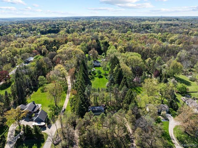 9855 ORTONVILLE Road, Independence Charter Township, MI 48348