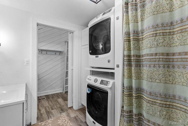 9855 ORTONVILLE Road, Independence Charter Township, MI 48348