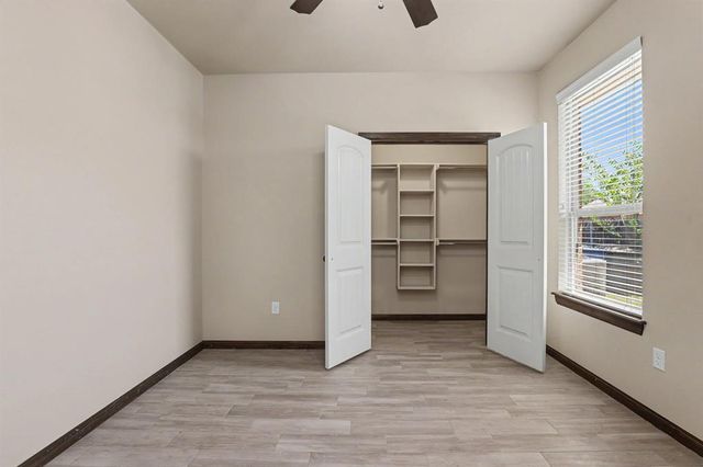 1022 Fox Run Lane, Blanchard, OK 73010