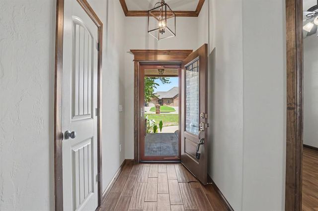 1022 Fox Run Lane, Blanchard, OK 73010