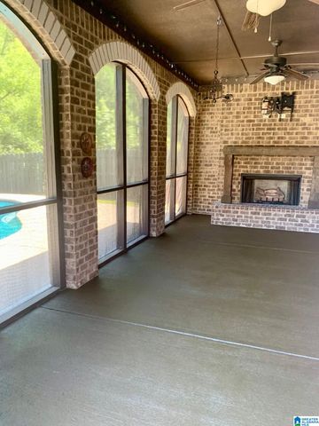 352 STRATHAVEN CIRCLE, Pelham, AL 35124