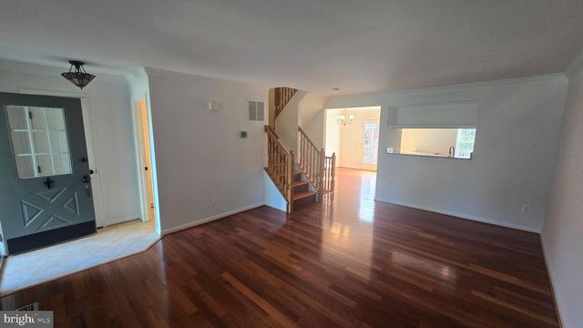 6035 KESTNER CIR, Alexandria, VA 22315