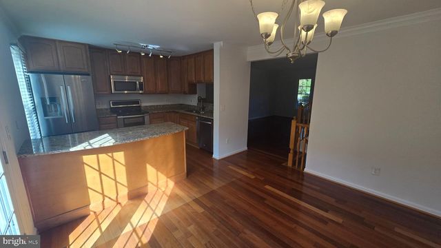 6035 KESTNER CIR, Alexandria, VA 22315