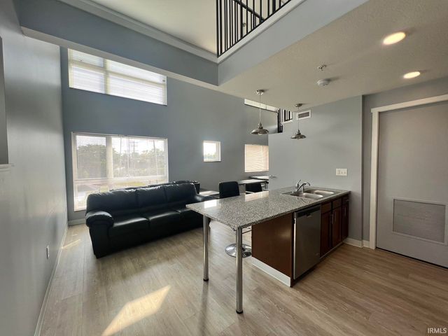 604 N Smith Road, Bloomington, IN 47408
