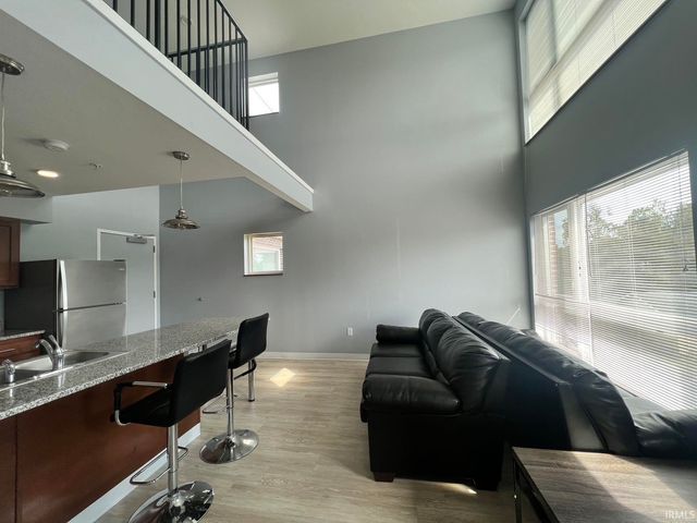 604 N Smith Road, Bloomington, IN 47408