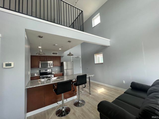 604 N Smith Road, Bloomington, IN 47408