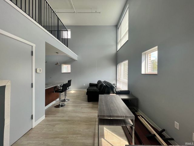 604 N Smith Road, Bloomington, IN 47408