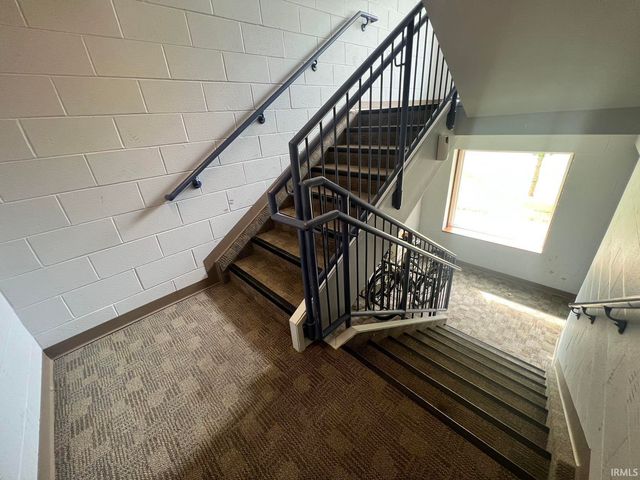 604 N Smith Road, Bloomington, IN 47408