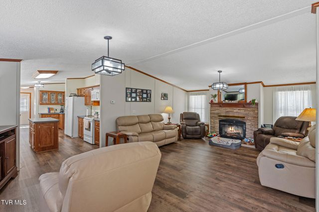 31 Dearstone Drive, Greeneville, TN 37743
