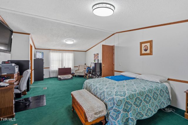 31 Dearstone Drive, Greeneville, TN 37743